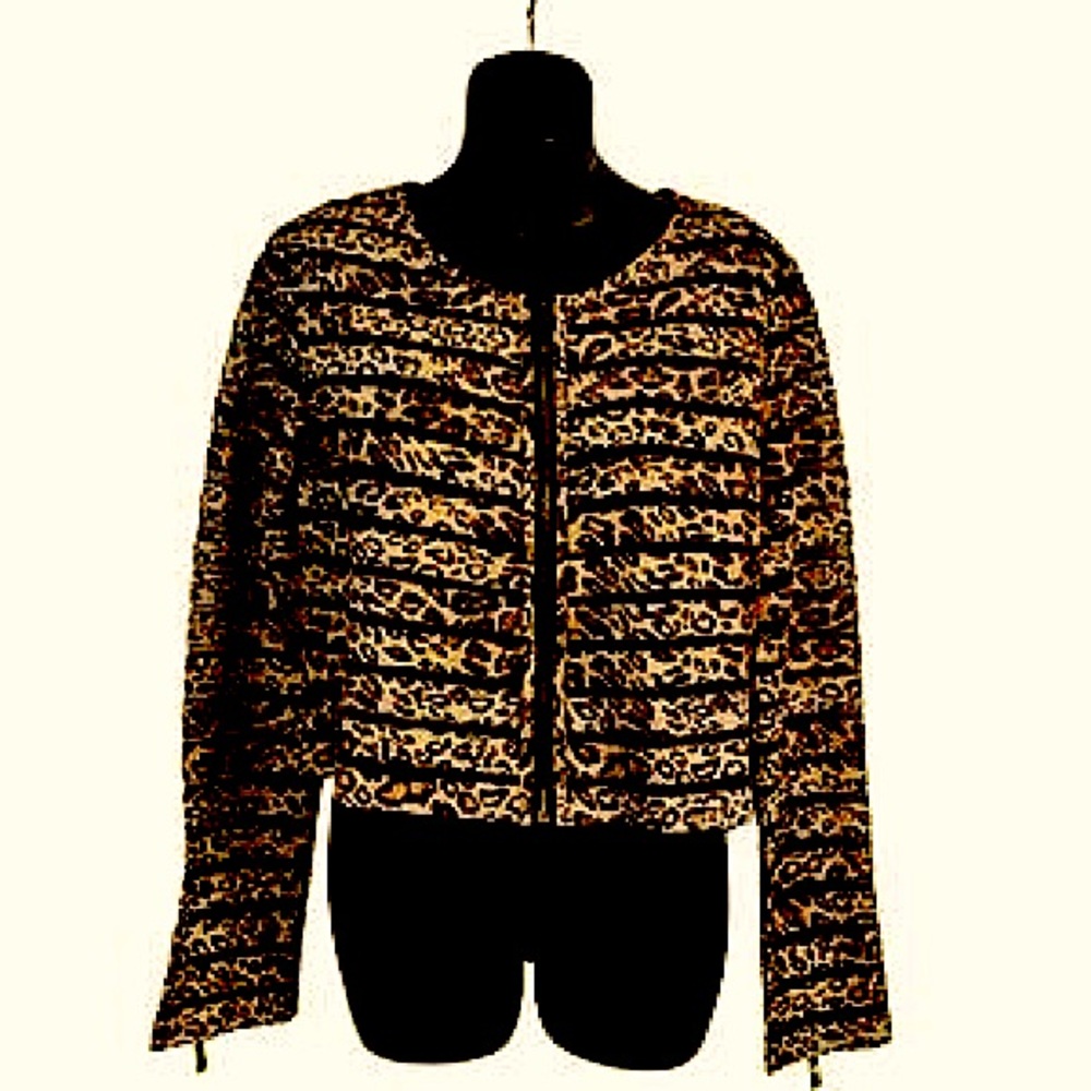 Ark & CO WOMENS VEST LEOPARD PRINT ZIP UP ! GREAT CONDITION!